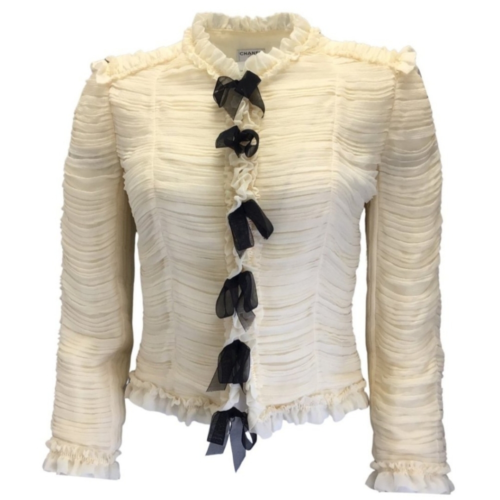CHANEL Cream Jacket with Black Ribbon Details Size 40